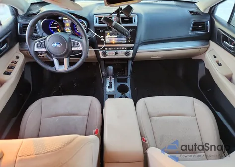 2017 Subaru Outback 2.5I Premium z USA, uszkodzony, nr VIN 4S4BSAFC2H3277667